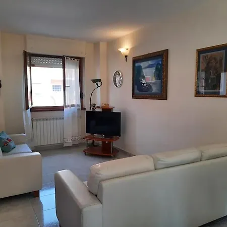 Holiday home Stylish & Spacious Townhouse - Walk To & Town *